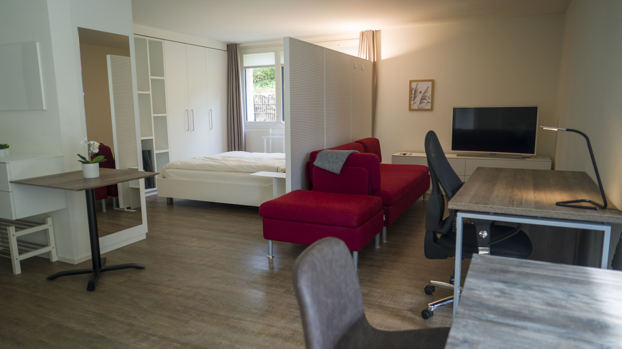 Serviced Apartments in Zug Modernes Studioapartment an exklusiver Lage